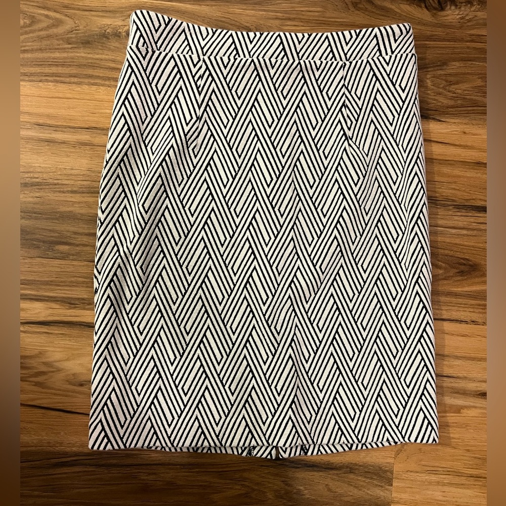 Banana Republic Pencil Skirt Size 6